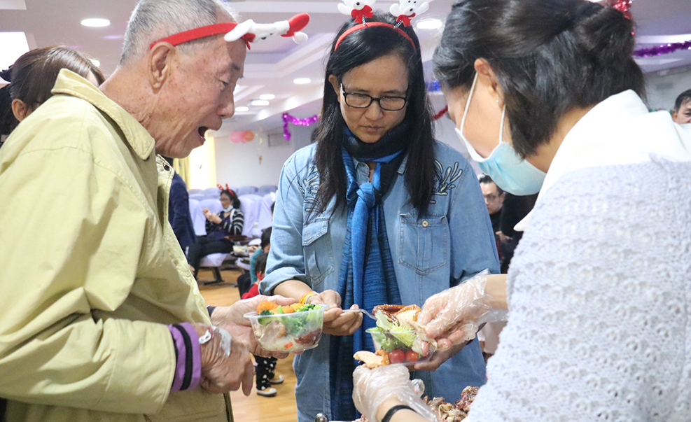 廣州現(xiàn)代腫瘤醫(yī)院圣誕節(jié) 廣州現(xiàn)代腫瘤醫(yī)院圣誕節(jié)